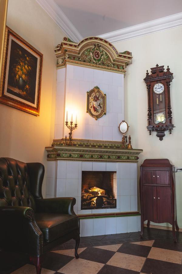 Sventes Muiza Hotel Екстериор снимка
