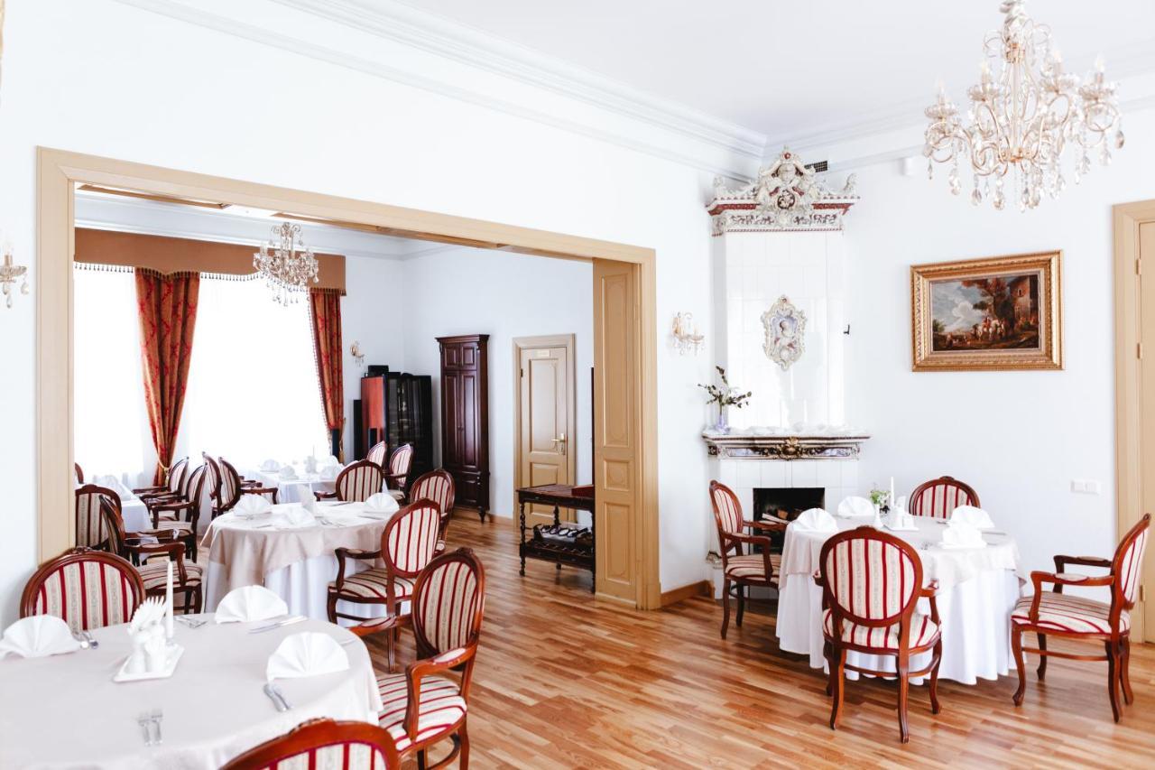 Sventes Muiza Hotel Екстериор снимка