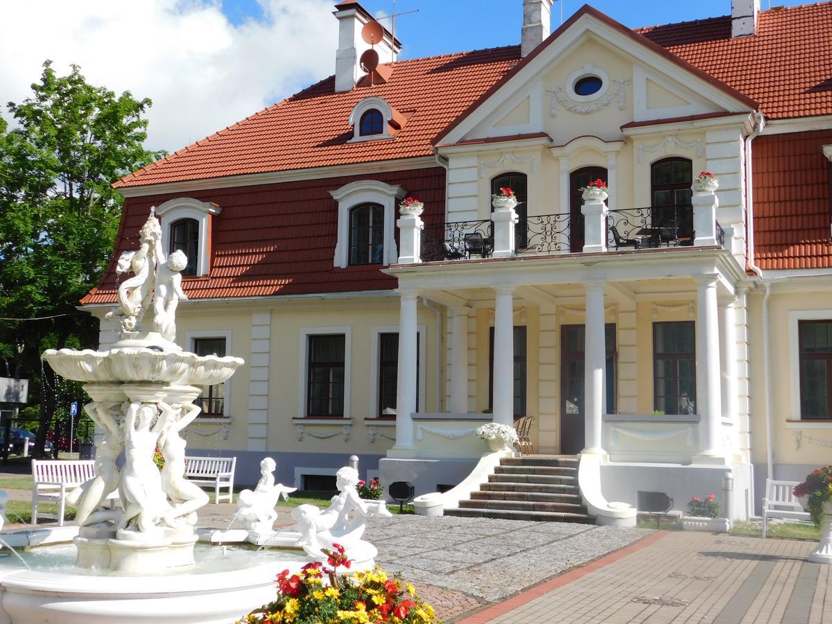 Sventes Muiza Hotel Екстериор снимка